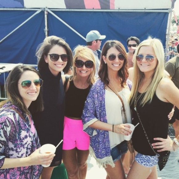 Forever 21 patterned fringe kimono - Picture 3 of 3